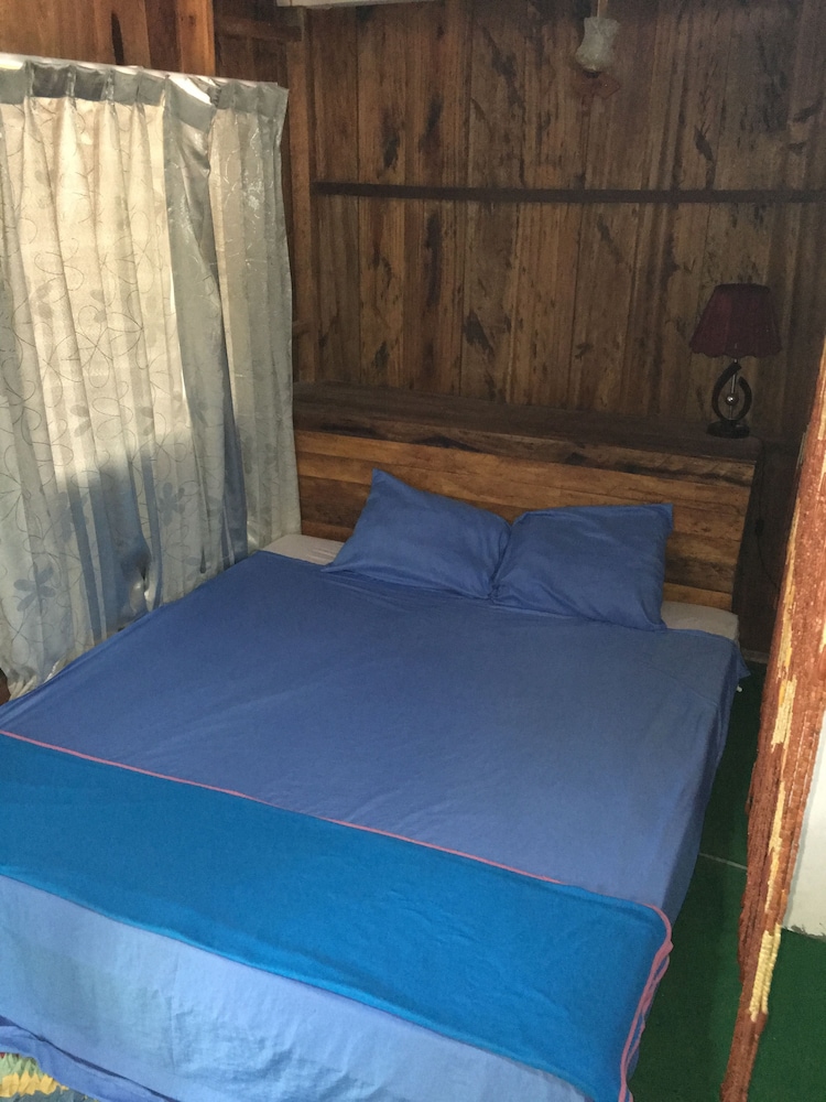 Double Room, 1 Bedroom, Private Bathroom, Garden View photo 3