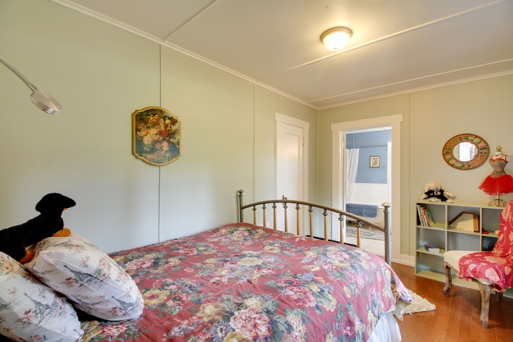 House (2 Bedrooms) photo 3