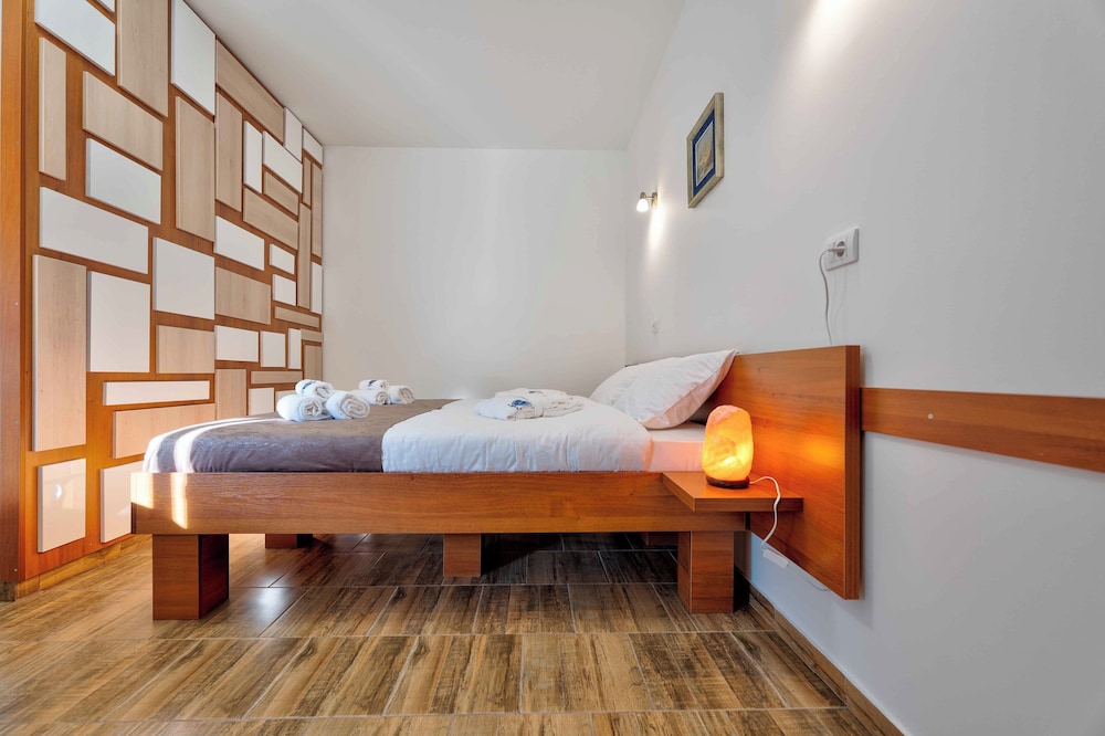 Economy Double Or Twin Room
