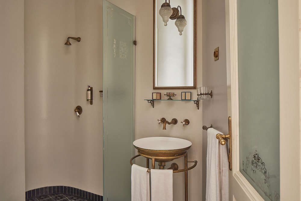 Boutique Double Room - Photo 26