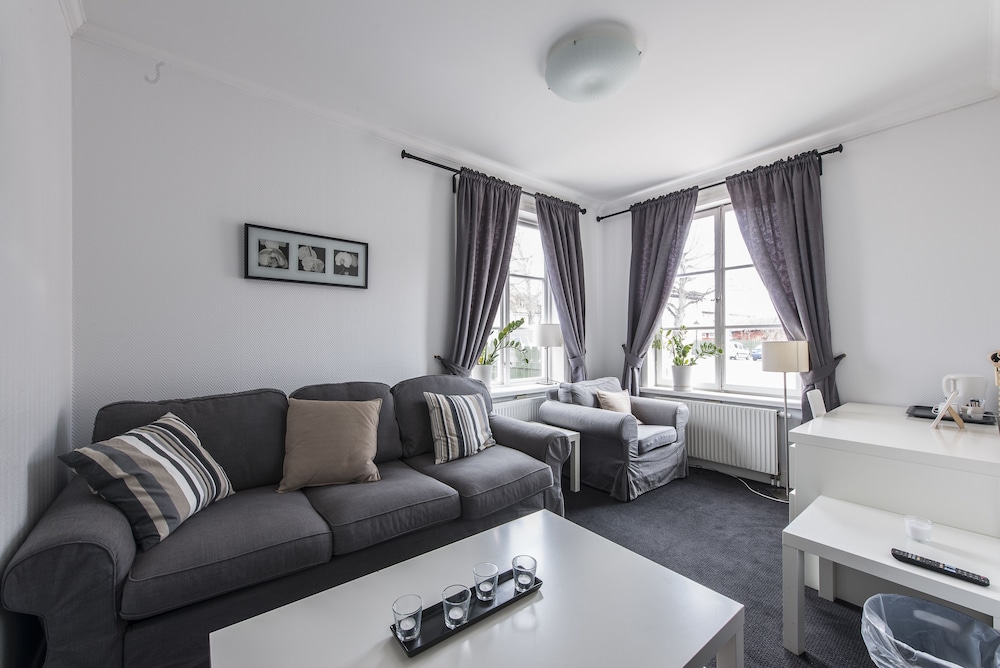 Family Suite, Non Smoking, Garden View photo 1