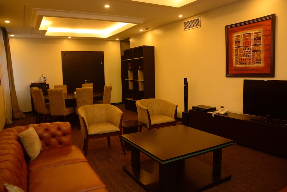 Presidential Studio Suite photo 3