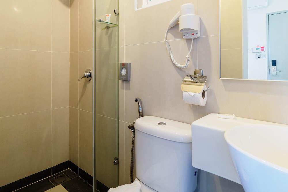 Double Room (Inclusive of 1 Meal Voucher) - Photo 4