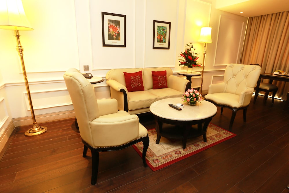 Executive Suite Executive Suite