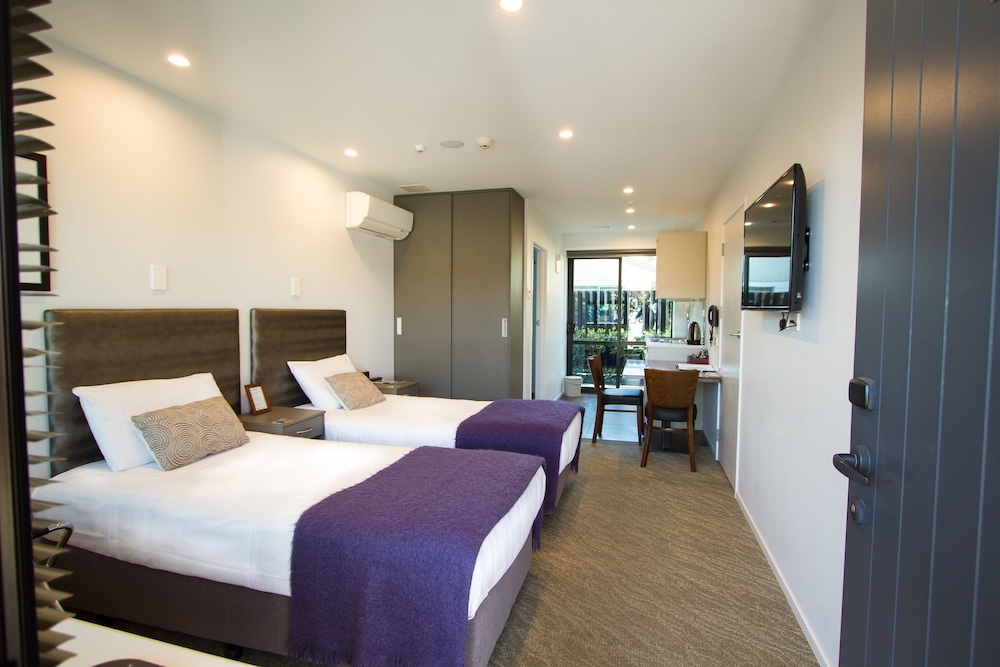 Standard Studio, Non Smoking, Kitchenette (Standard Studio - Twin) photo 2