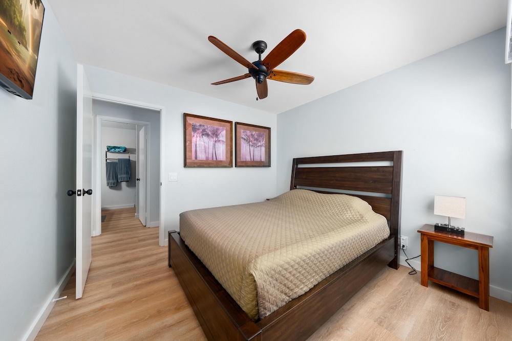 Townhome, 2 Bedrooms photo 2