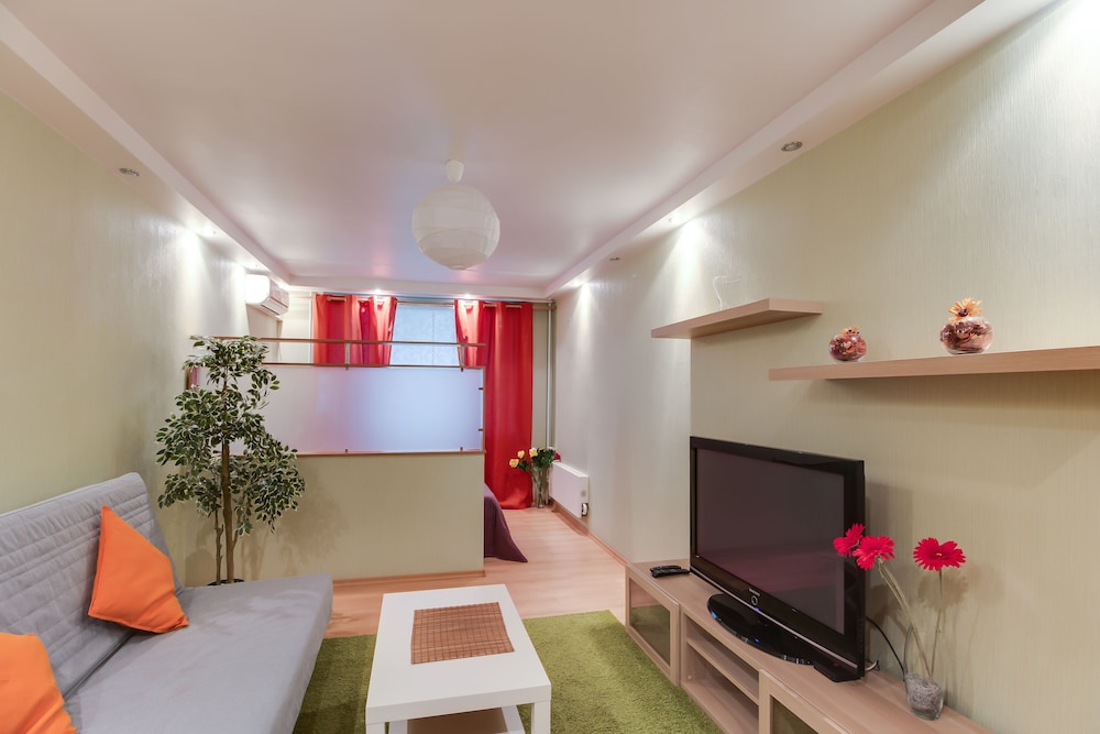 Apartment photo 1