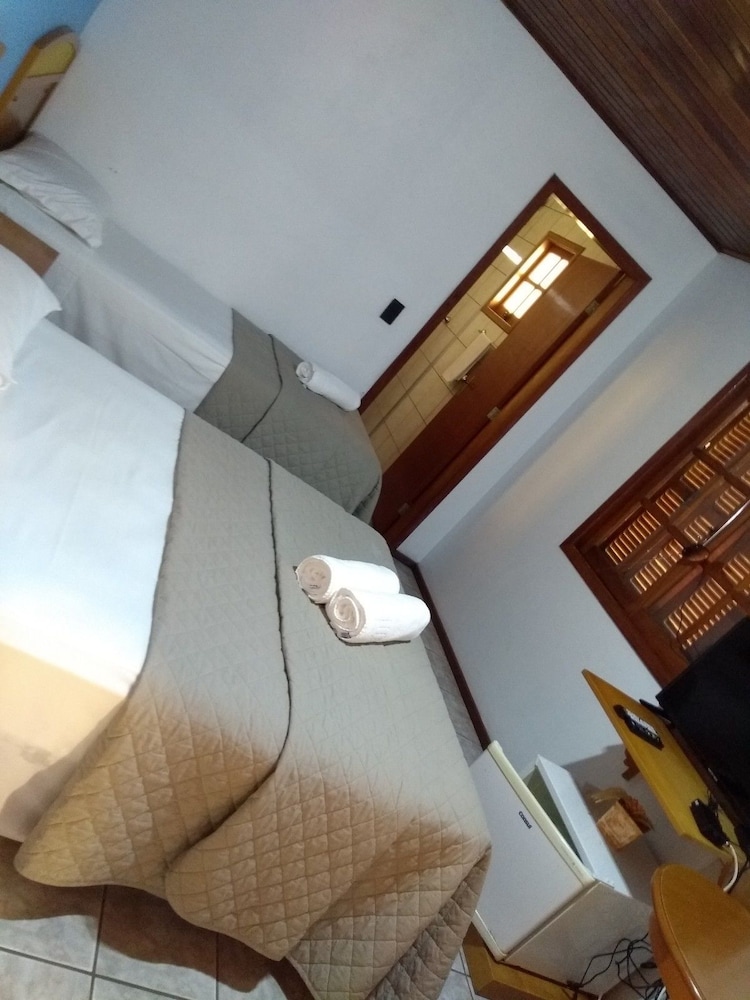 Triple Room, Multiple Beds, Non Smoking photo 2