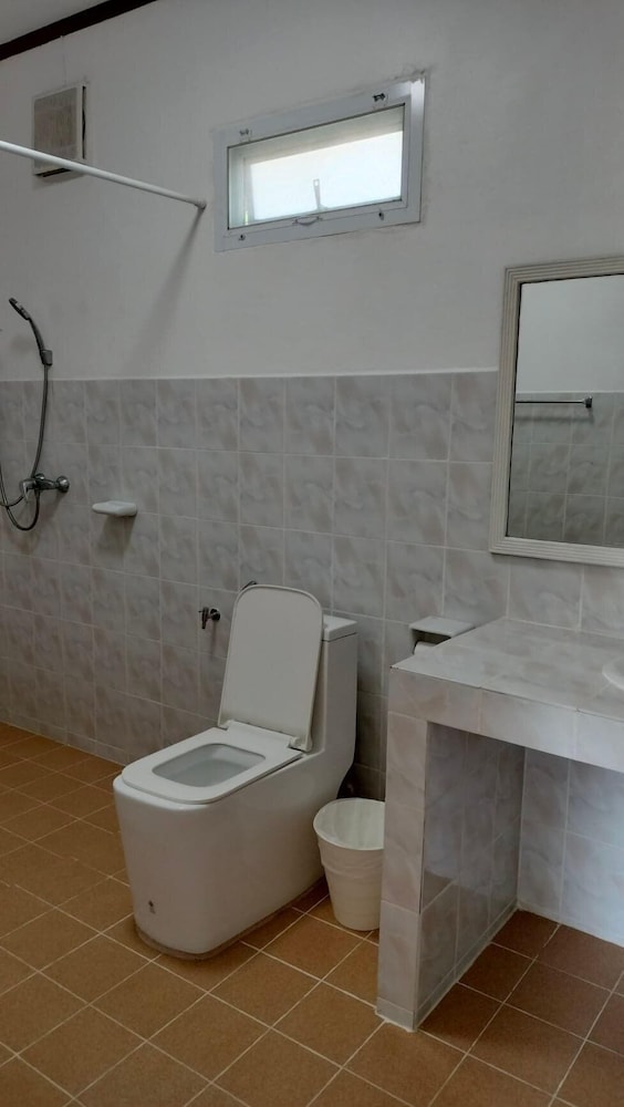 Standard Room - Photo 10