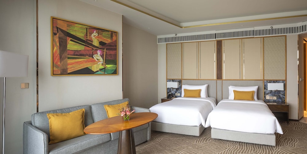 Premier Twin Room