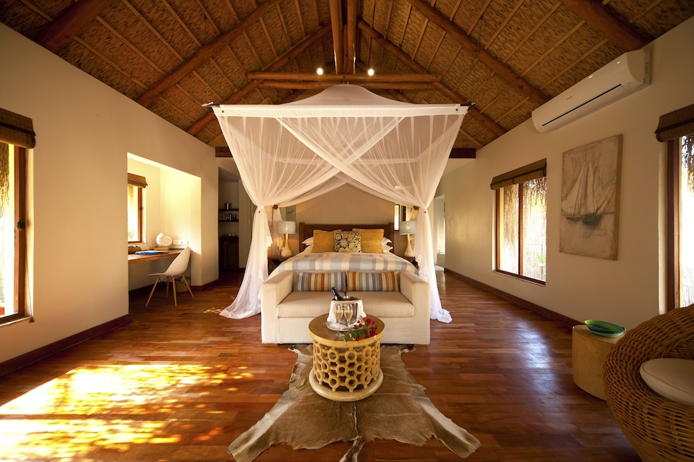 Infinity Beach Villas photo 3