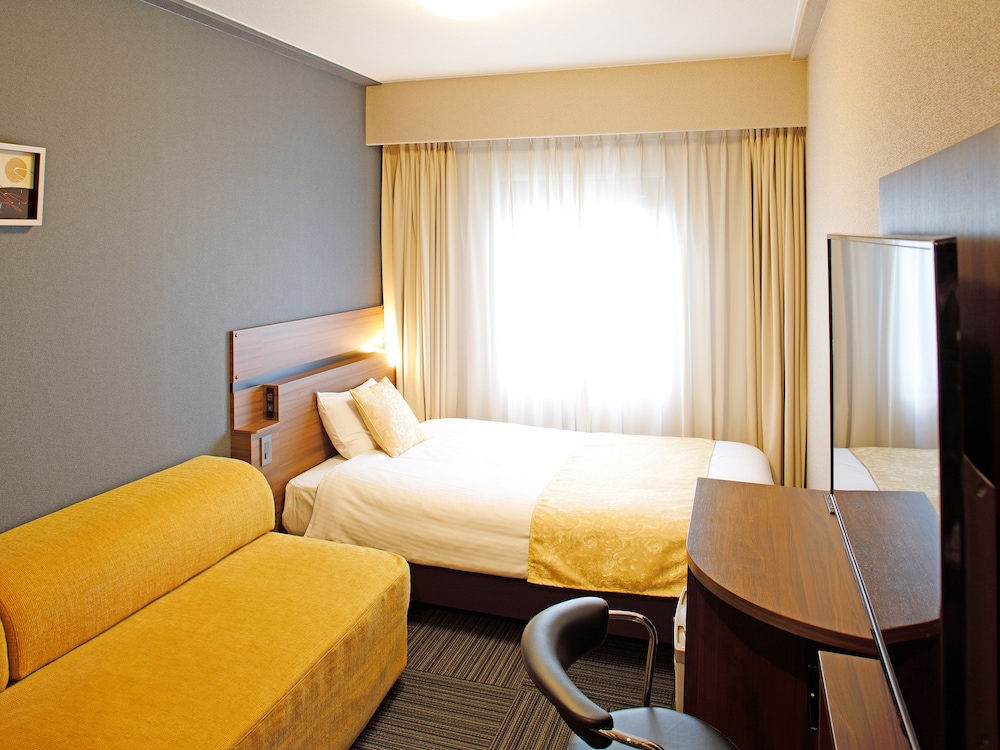 Economy Twin Room, Smoking photo 1