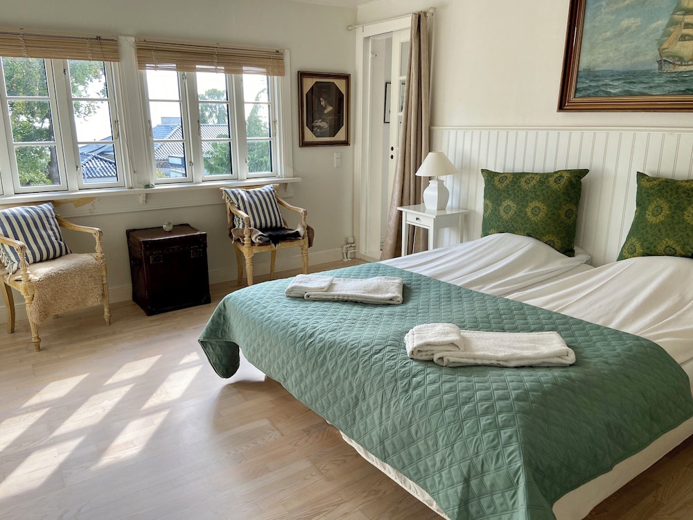 Deluxe Suite photo 2