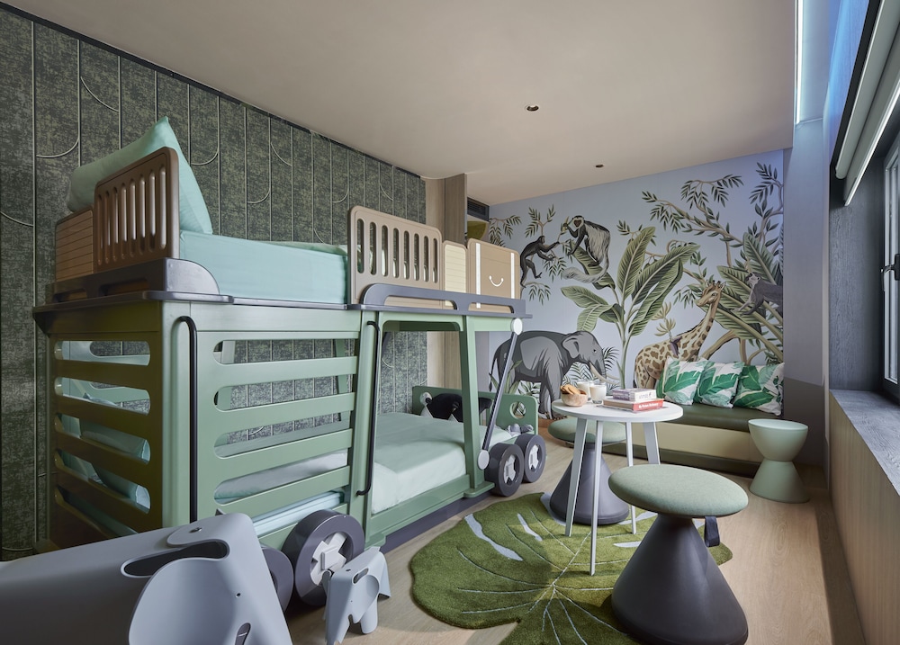 Signature Family Suite-Choo Choo Train