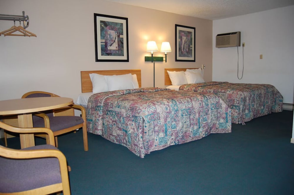 Room, 2 Queen Beds, Non Smoking photo 2