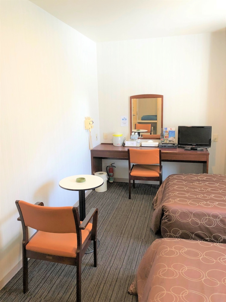 Standard Twin Room, Non Smoking photo 3