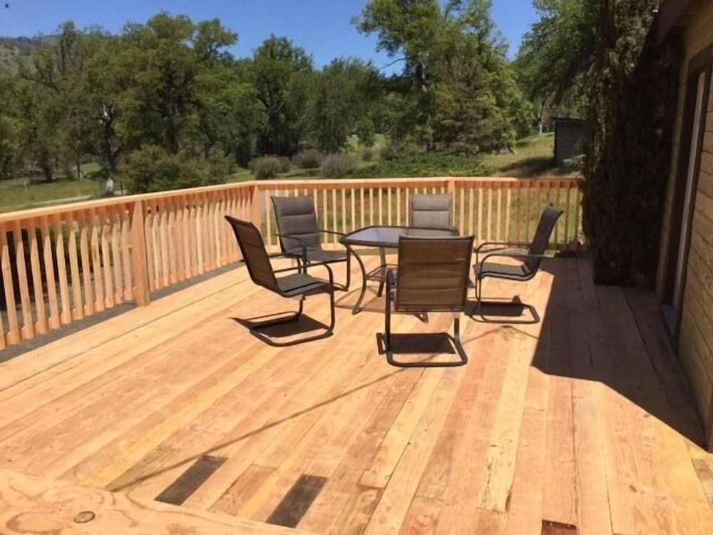 Cabin, 1 Bedroom (Rock View - No Laundry Facilities), photo 6
