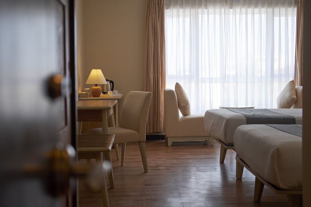 Superior Twin Room with Window - Garden View - Photo 5