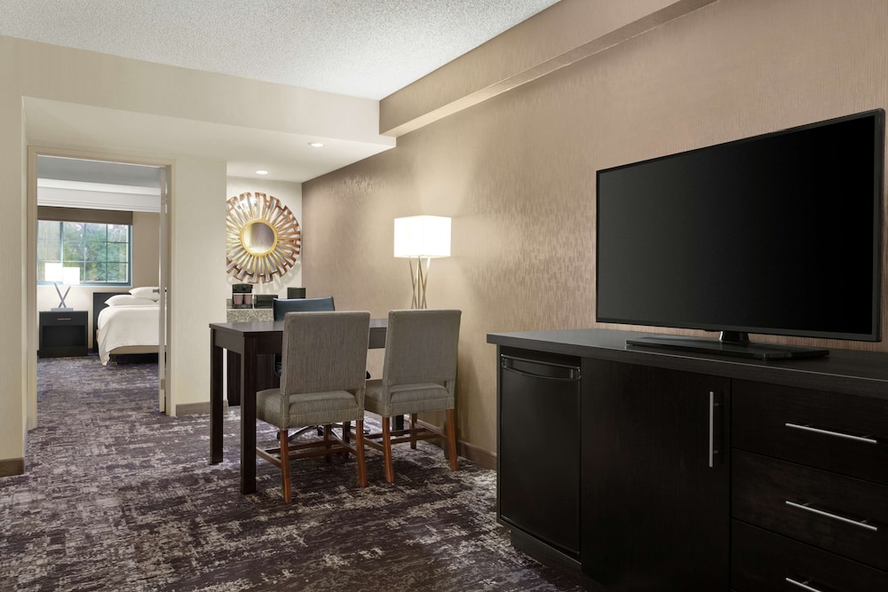 Suite, 2 Queen Beds, Accessible, Bathtub (Hearing Access) - Photo 3