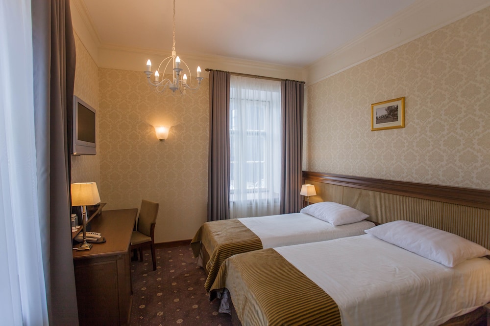 Superior Double Room Single Use (incl. SPA access) photo 2