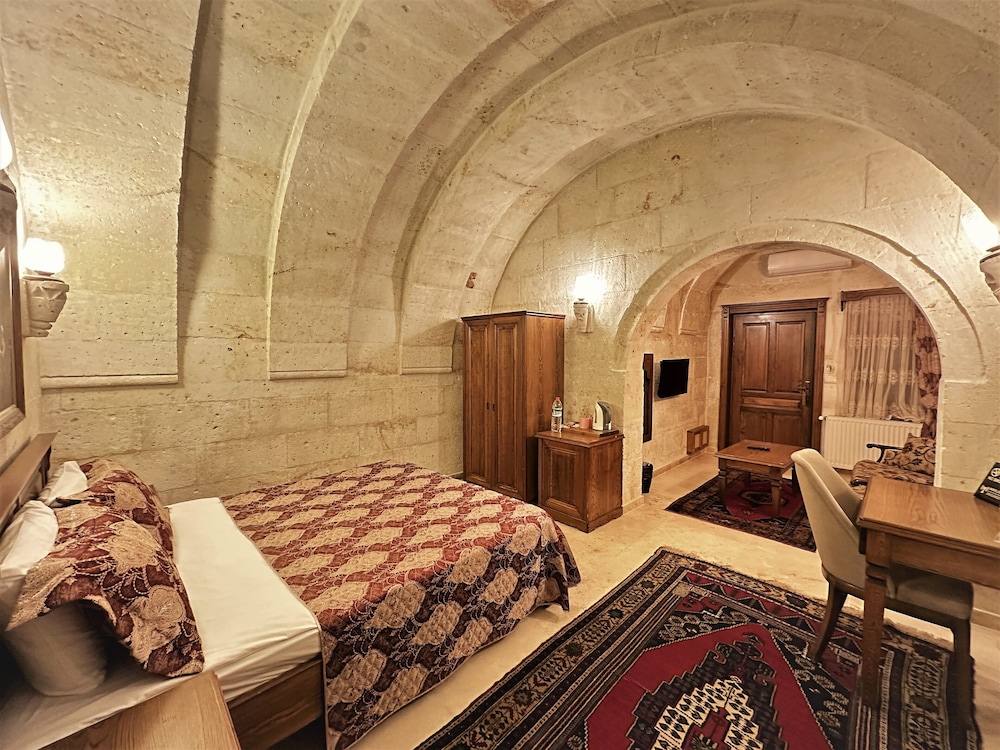 Standard Double Room - Photo 4
