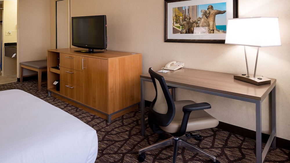 Standard Room, 2 Double Beds, Accessible (Roll-In Shower) - Photo 1