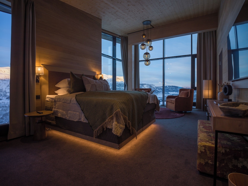 Suite (Panorama)