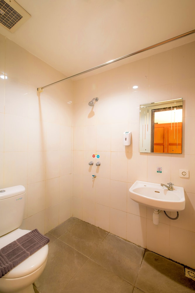Deluxe Room - Photo 2