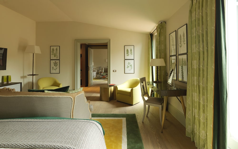 Suite, Terrace (Popolo)