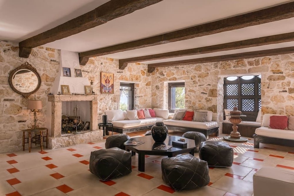 Villa, Multiple Bedrooms photo 3