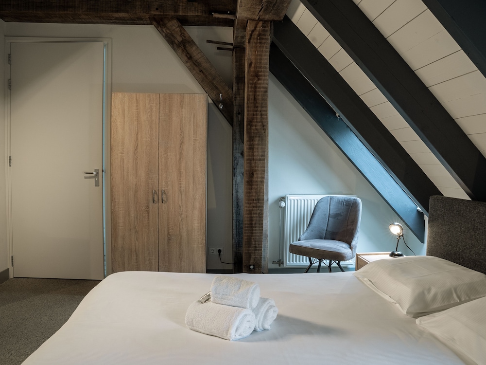 Deluxe Double Room (Bed & Breakfast) photo 1