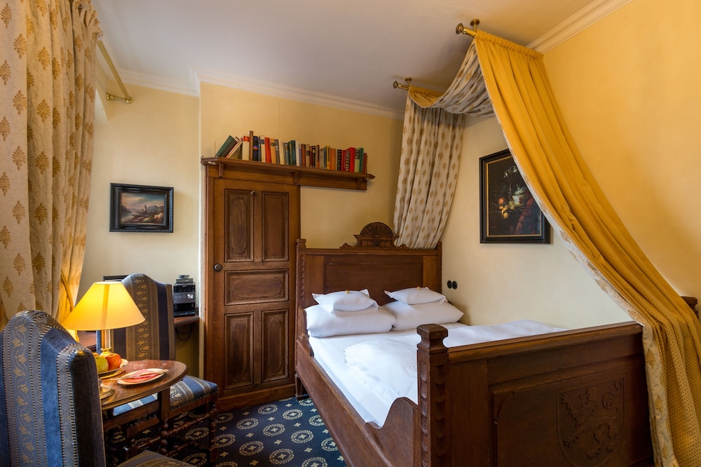 Basic Room
