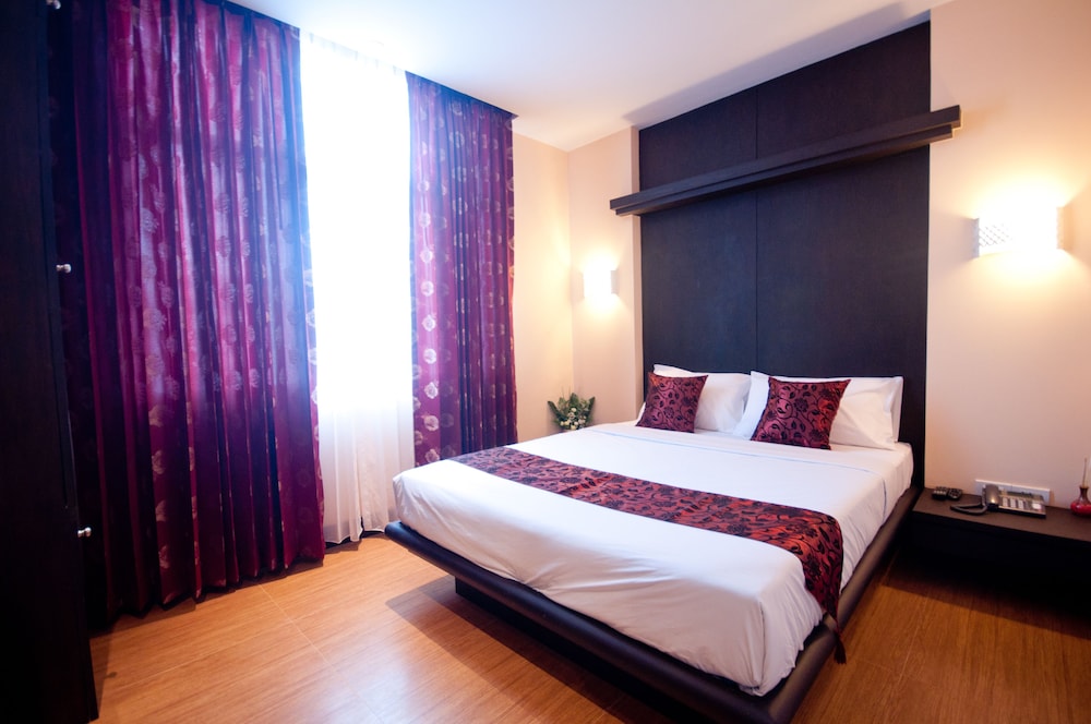 Deluxe Double Room photo 3