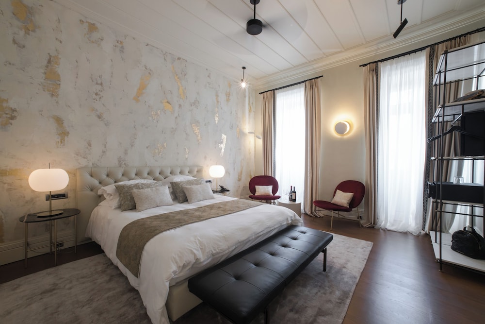 Junior Double Room