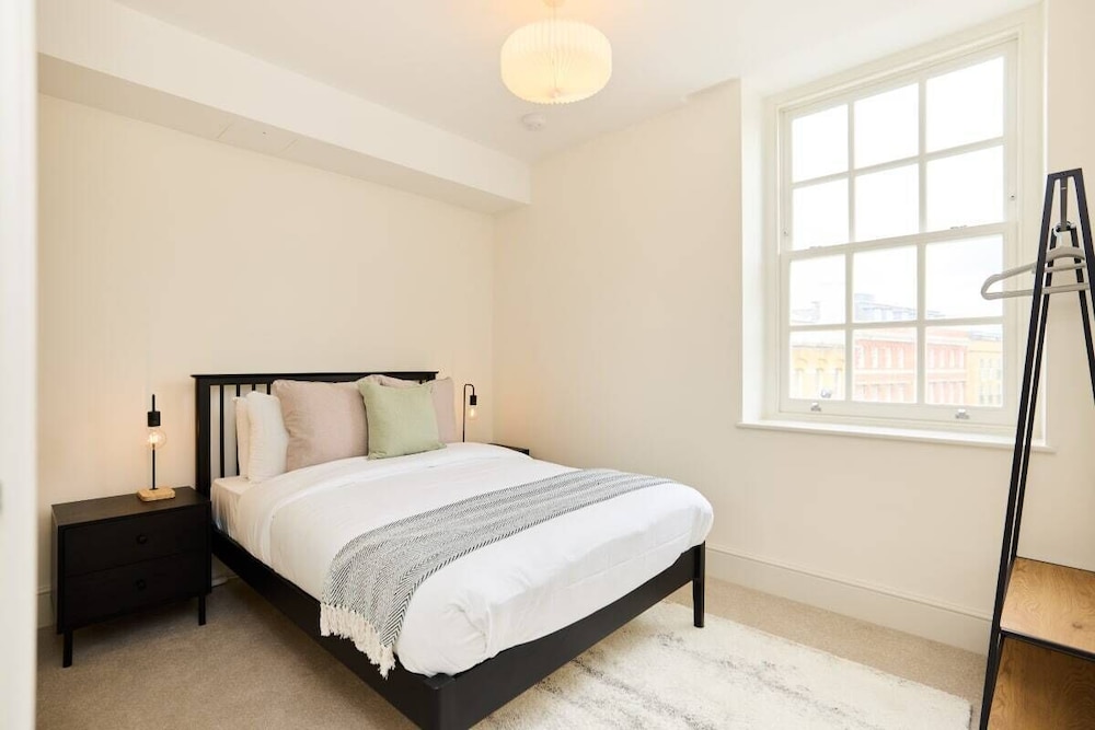 Apartment (2 Bedrooms) photo 2