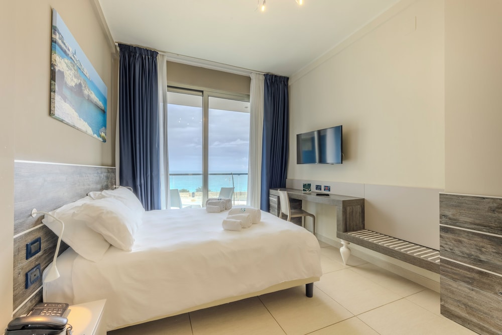 Superior Double Room, Balcony, Sea View