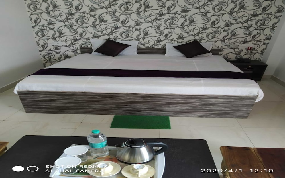 Deluxe Double Room - Photo 7