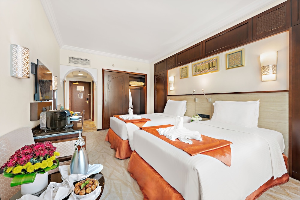 Deluxe Twin Room (Haram View) photo 3