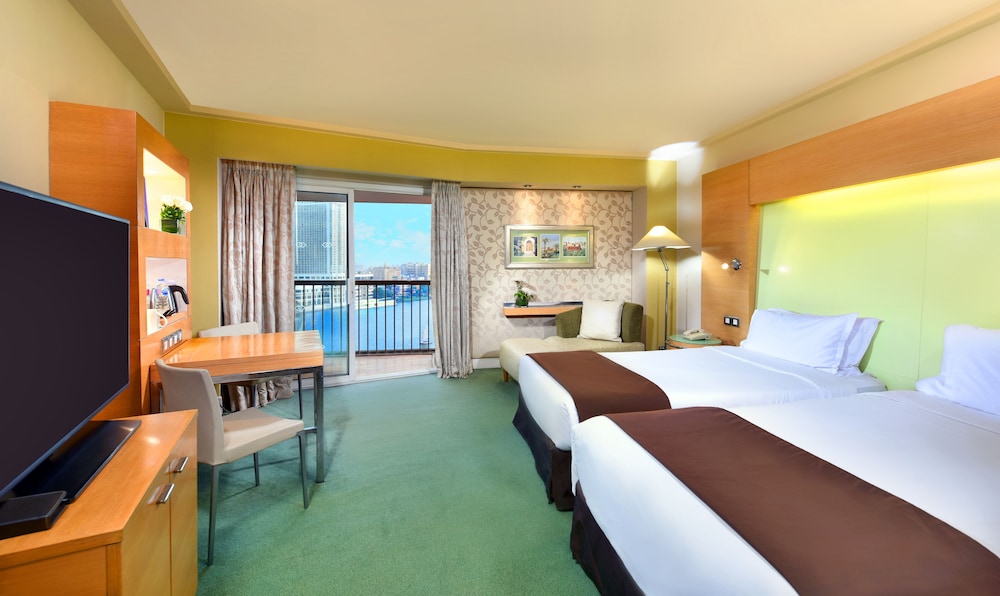 Luxury Twin Room, 2 Twin Beds, Club Lounge Access (Nile View)