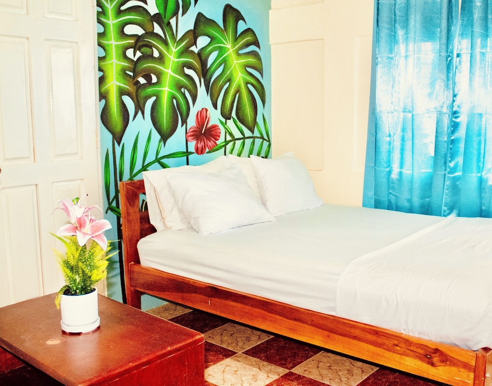 Comfort Room, Multiple Beds photo 3