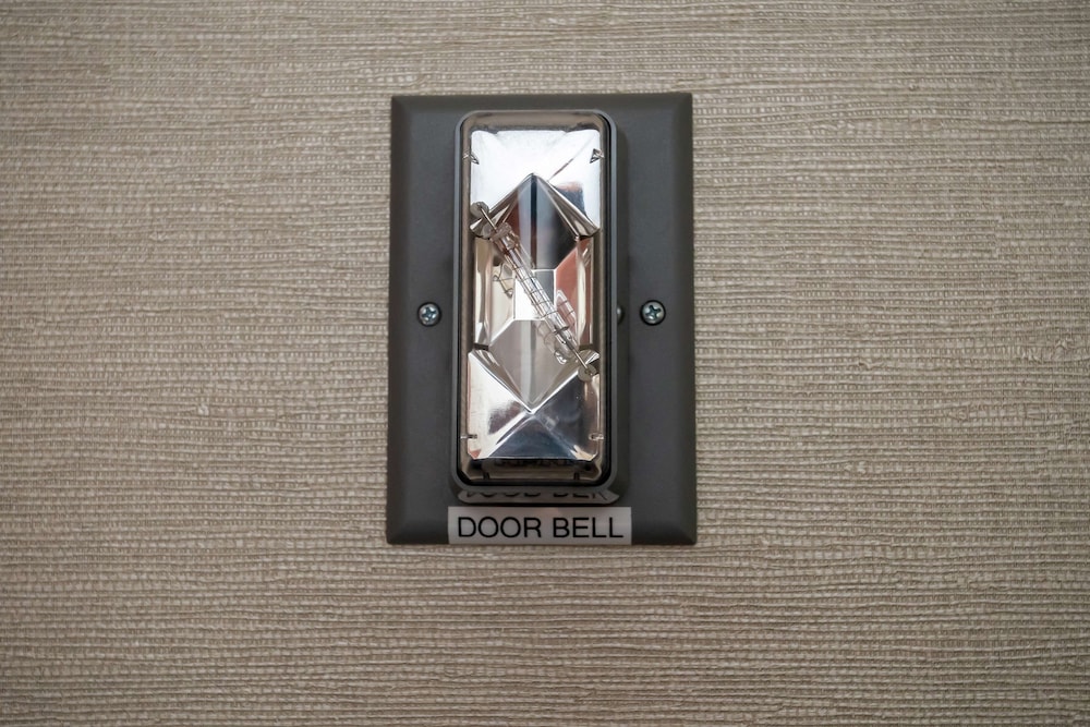 Room, Accessible photo 3