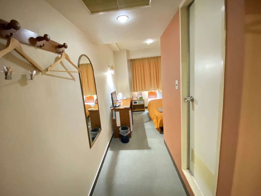 Single Room, Smoking photo 2
