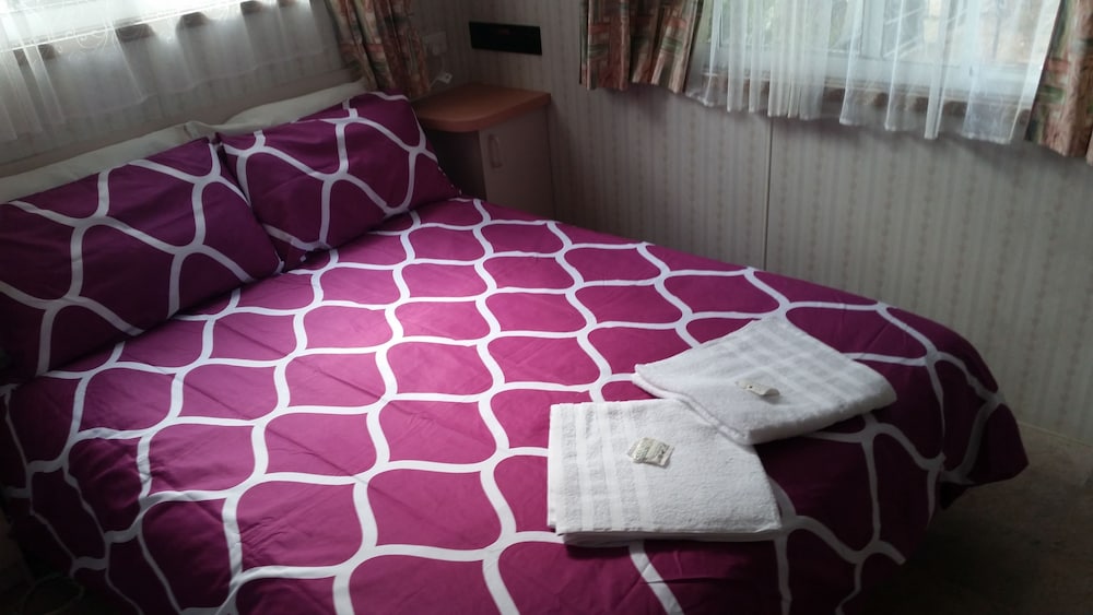 Standard Suite, 2 Bedrooms, Kitchen (Cabin 6) photo 1