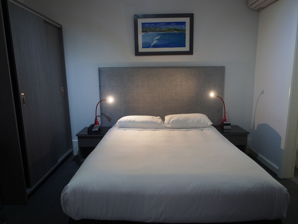 Standard Atrium Room photo 3