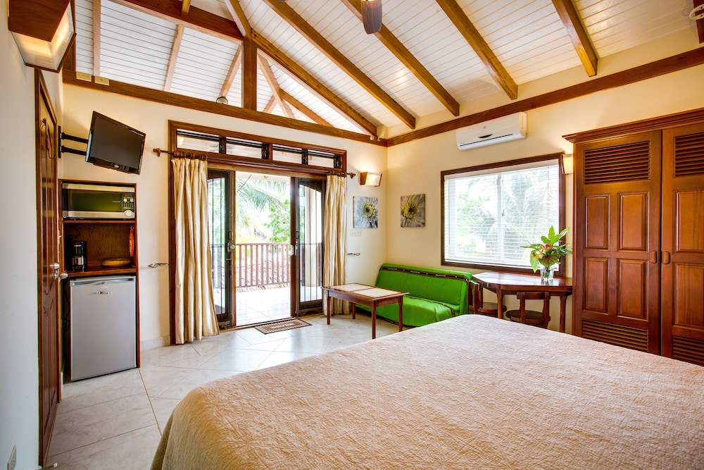 Deluxe Room, Multiple Beds