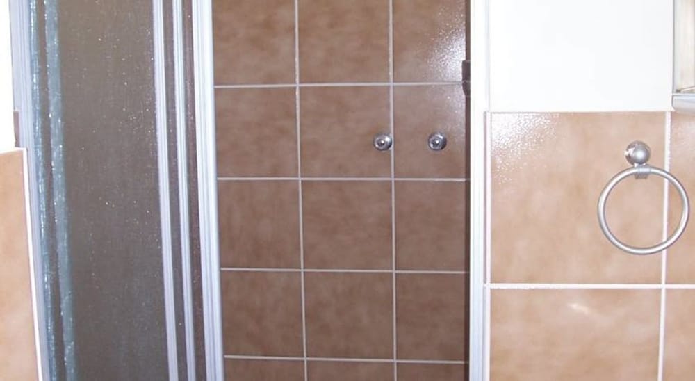 Twin Guest Rooms - Photo 9