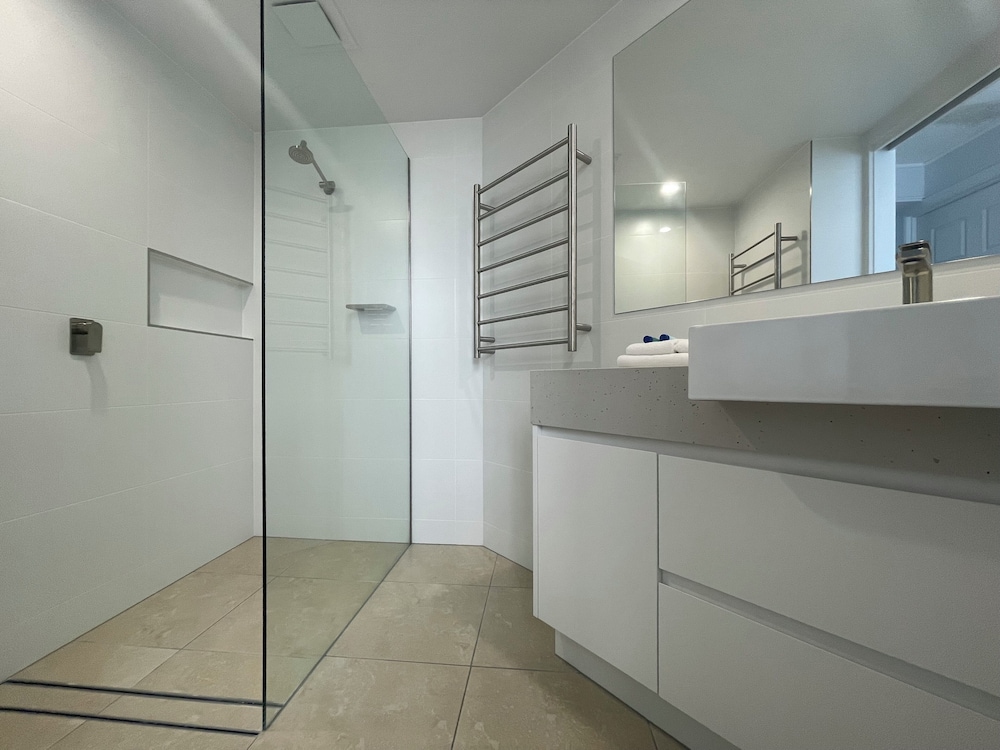 3 Bedroom Premium Ocean View, Tower I photo 3