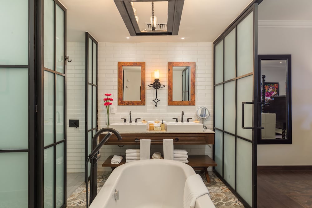 Two Bedroom Suite Ocean View, Plunge Pool - Photo 10