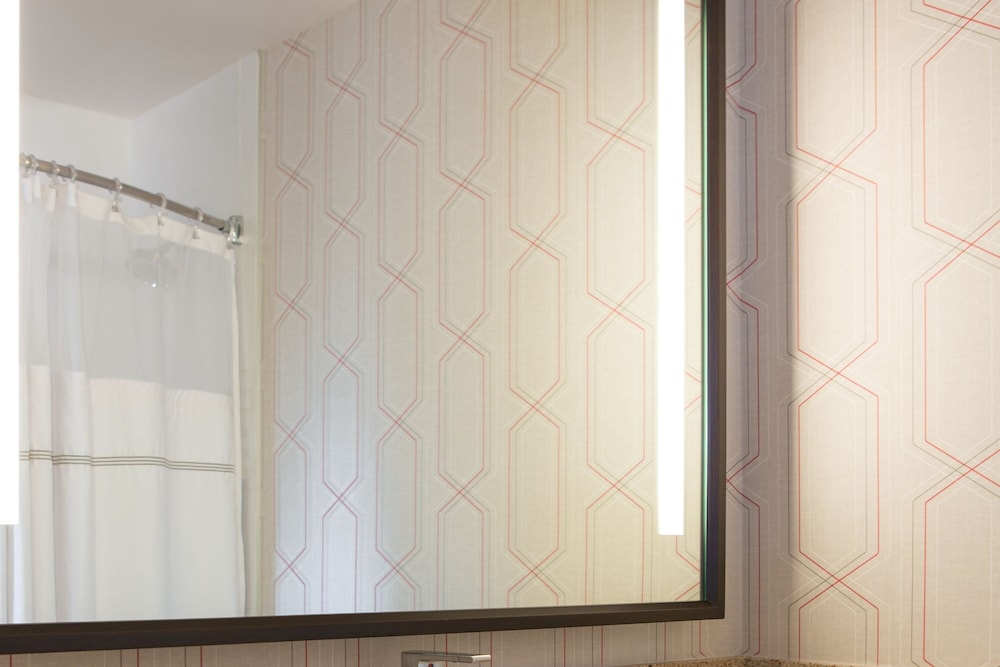 Junior Suite, 1 King Bed, Corner