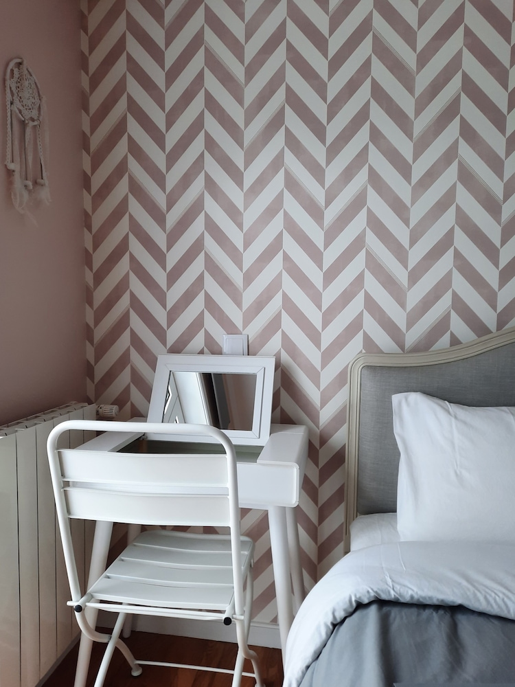 Standard Room photo 2